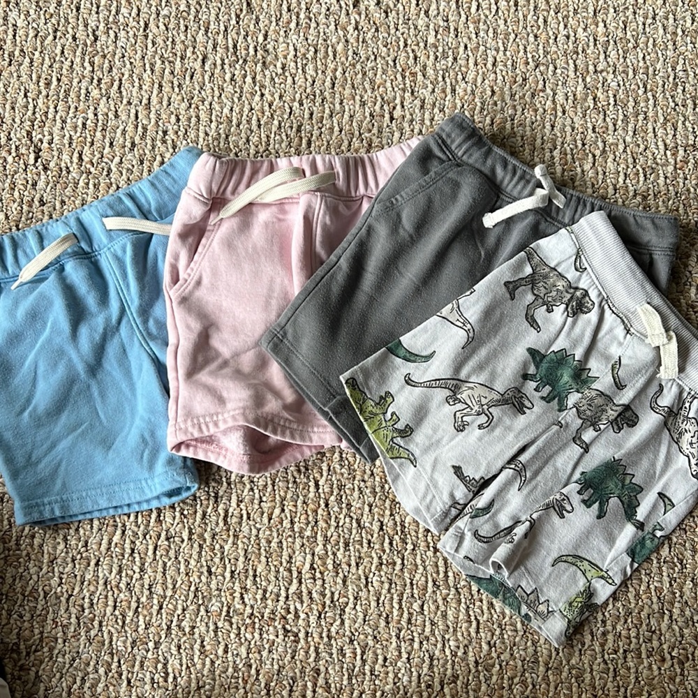 3T boys old navy drawstring short bundle